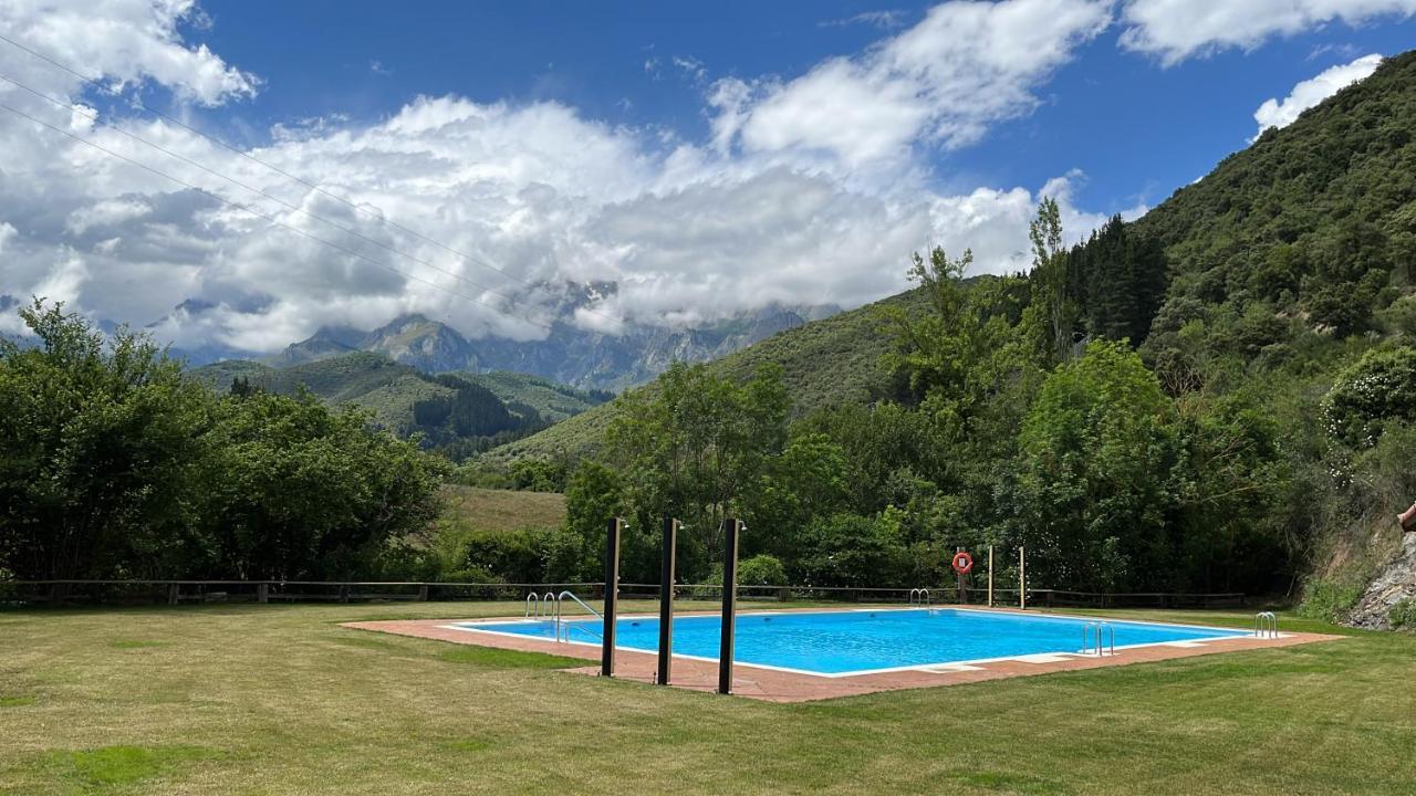 Albergue La Cabana Turieno Exterior photo